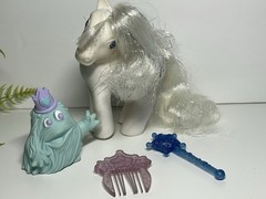 VTG 1980s G1 My Little Pony Princess Tiffany W/ Friendly Bushwoolie, Comb, Wand