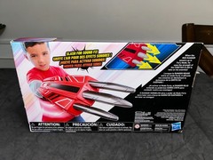 Saban’s Power Rangers Beast Morphers Electronic Cheetah Claw Role Play Toy – NIB