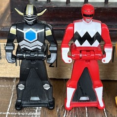 Power Rangers Super Megaforce Lost Galaxy Key Set Full Team w/ Magna Defender