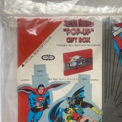 SUPER FRIENDS 15″ x 2″ x 10″ POP UP GIFT BOX MIP Cleo 1979 RARE Gift Box