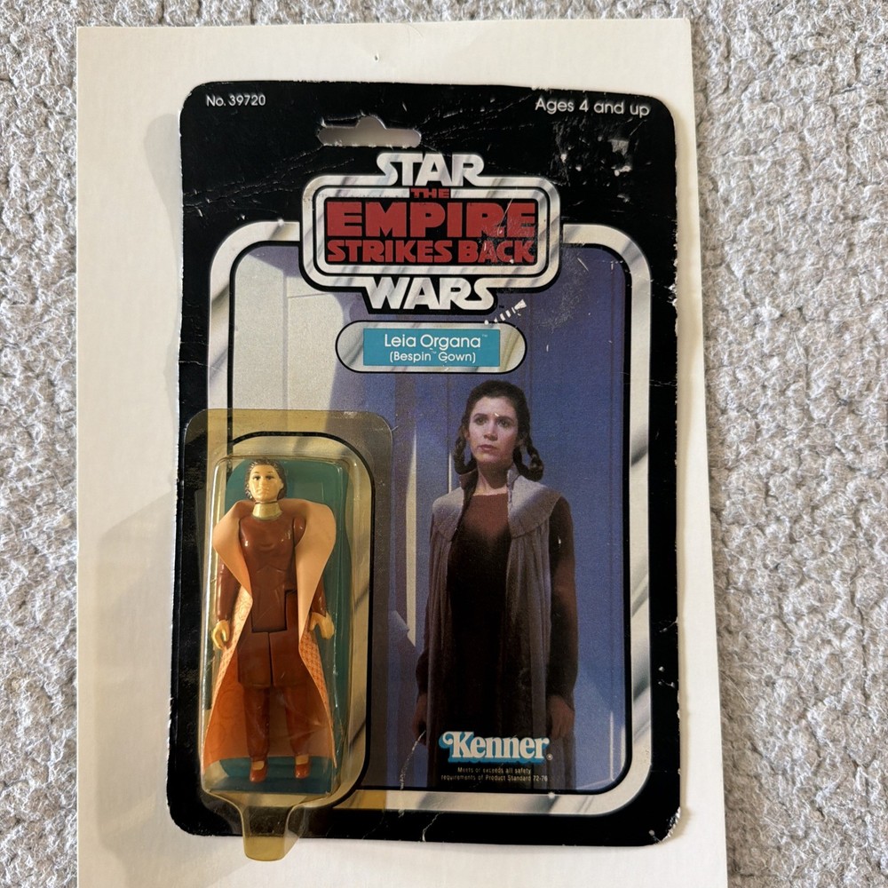 Star Wars ESB Leia Organa Bespin Gown 32 back 1980 Kenner action figure
