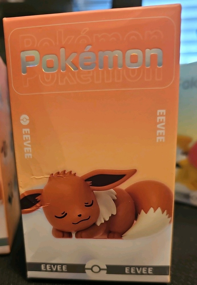 Pokemon Premium Sleeping Figure Snorlax Pikachu Eevee