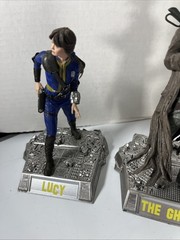 McFarlane Movie Maniacs Fallout Deathclaw,Securitron,Lucy,Maximus & Ghoul **Read
