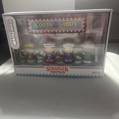 Fisher Price Little People Collector Stranger Things Scoops Ahoy Set New In Box