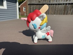 Tokidoki Unicorno Frozen Treats Series Stellina Pop Vinyl Figure New Without Box