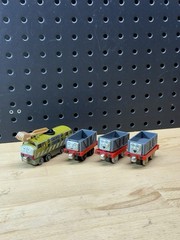 Thomas & Friends Take N Play Train Lot Engine Diesel 10 Troublesome Truck