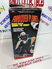 Vintage Trendmasters Forbidden Planet 1999 Remote Control Robby the Robot NEW