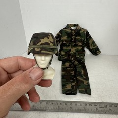 1/6 HASBRO GI JOE US ARMY 10TH MTN DIV WOODLAND CAMOUFLAGE UNIFORM & HELMET SET