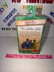 NECA THE GOLDEN GIRLS DOROTHY 8″ ACTION FIGURE NEW Authentic 🔥
