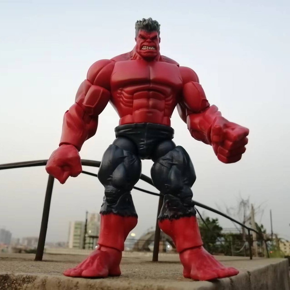Hasbro Red Hulk Action Figure 8″ old loose
