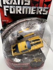 NIB 2006 Transformer Battle Damage Bumblebee Autobot, Classic Camaro New