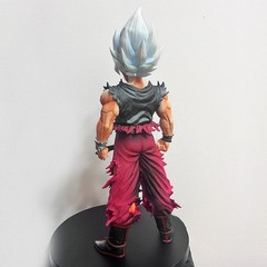 28cm Dragon Ball Son Goku Action Figure – White Hair Super Saiyan PVC Model Stat