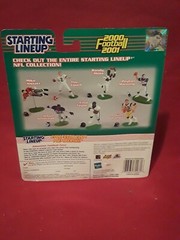 Starting Lineup NFL SLU 2000-01 Collector Club Figure & Card Cade McNOWN Bears