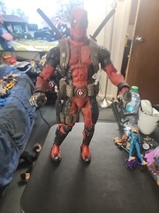 NECA 01 ULTIMATE Collectors Epic Marvel Deadpool: MERC WITH A MOUTH 1/4 Scale