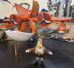 Disney’s Duck Tales Sunchaser Airplane PLAYSET and Launchpad McQuack
