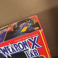 X-MEN WOLVERINE WEAPON X LAB MARVEL COMICS NEW TOY BIZ VINTAGE PLAYSET