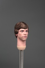 1/6 Luke Skywalker Mark Hamill Head Carved W/Long Neck Fit 12” Male Figure Body