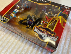 Power Rangers Mystic Force 7″ Wolf King Megazord Mini Set – New