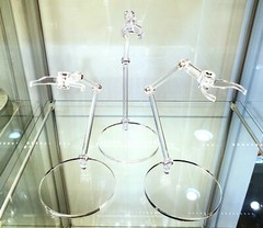 Clear Acrylic Mezco Flight Bases – set of 3