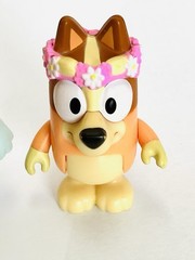 Bluey Wedding Time 3in PVC Figures Lot(4) Bluey Bingo Friskey Uncle Rad Moose