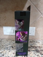 MOTU Chronicles Deluxe Edition Skeletor Figure 2026 New Damaged Box