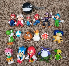 Super Mario, Sonic, Zelda Figures Lot Of 18 Pieces Multiple Sizes AS IS
