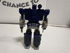 Transformers Netflix Soundwave ONLY READ War For Cybertron WFC Earthrise Walmart