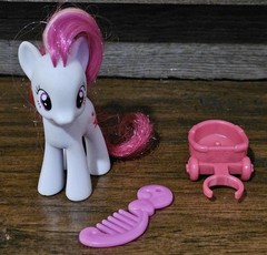 My Little Pony MLP FIM G4 Plumsweet Brushable Figure With Cart Brush Accessories