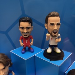 2026 FIFA World Cup ZURU Ballers Soccer Display Case Various Players MESSI~ New