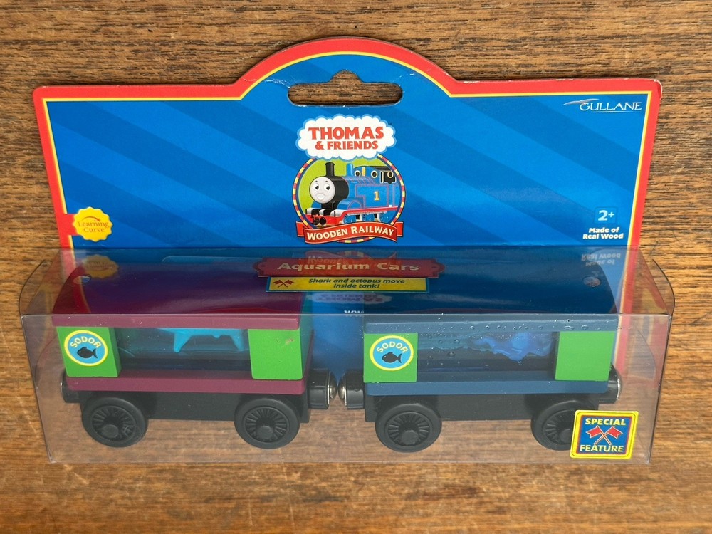 2001 Learning Curve Wooden Thomas Train Original Style Aquarium Cars! New!