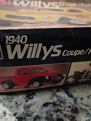 AMT/ERTL 1:25 scale 1940 Willys Coupe/Pickup plastic model kit vintage