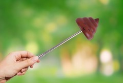💩 Poop on a Stick – 15″ Extendable Gag Toy Funny Fart Prank for Kids & Adults