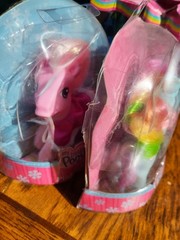 My Little Pony TOOLA – ROOLA 25th Birthday Rainbow Dash- Hasbro Pinkie Pie Read