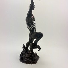 Marvel Spider-Man 2 Collector’s Edition 19″ Statue Venom Miles Morales PS5