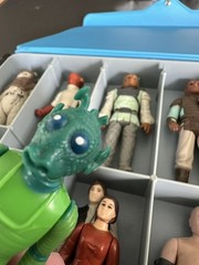 15 Vintage Star Wars Action Figures & Case Kenner 1977