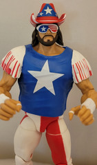 Gamestop Exclusive WWE RetroFest Macho Man Randy Savage Elite Figure Complete