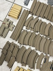 Thomas & Friends Trackmaster Train Tracks Beige 2006 Hit Toy Lot of 140+ Tracks