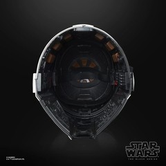 Hasbro Star Wars: The Black Series – The Mandalorian Premium Electronic Helmet