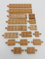 Track and Road Deluxe Set Thomas & Friends Wooden Railway LC99436 READ NOTES
