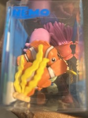 Disney Pixar Finding Nemo Critter Crate Mini Figures Set With Playmat