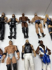WWE AEW 27+ Action Figures Accessories Lot Undertaker Rock Brett Hart