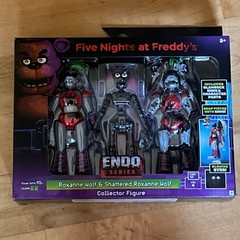 Jazwares Five Nights at Freddy’s Action Figures Endo Series Roxanne Wolf