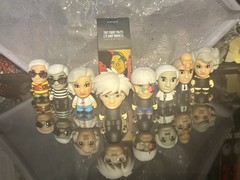 Kidrobot The Many Faces of Andy Warhol Lot Of 8 Vinyl Figures