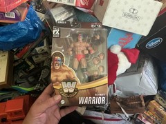 WWE Ultimate Warrior Legends Series 17 Elite Wrestling Figure Dingo WWF 2022 NIB