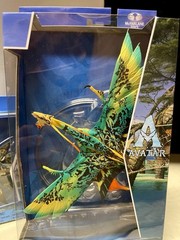 AVATAR WORLD OF PANDORA MCFARELANE TOYS NETEYAM& ILU MOUNTAIN BANSHEE LOT OF2NEW