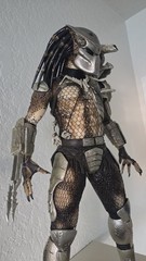 NECA Predator Jungle Hunter 19 inch Action Figure – 51527