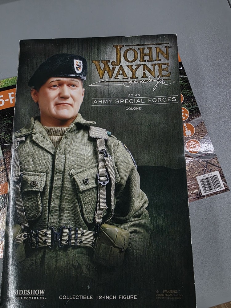 SIDESHOW JOHN WAYNE Army Special Forces Colonel in Tiger Stripe (Exclusive) NIB!
