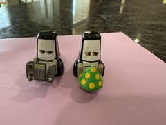 Disney Pixar Cars 2 Marco & Marcelo Characters Lot Of 2 Diecast