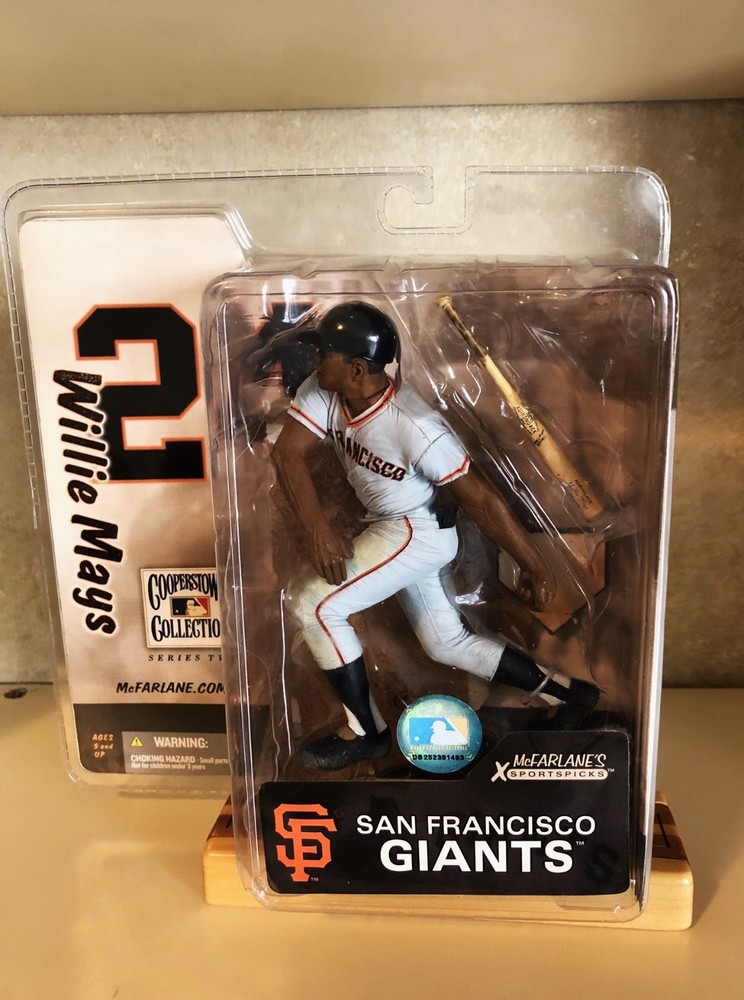 McFarlane Toys. Cooperstown Collection Series 2. Willie Mays S.F. Giants. 2005.