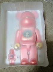 Shepard Fairey Obey x Bearbrick 400% 100% Make Art Not War 2023 Designercon EX